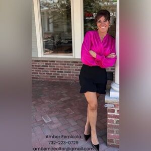 Karmamia stunning satin blouse